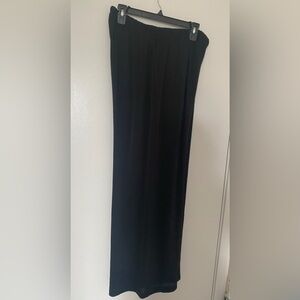 Elegant Black Pleated Skirt